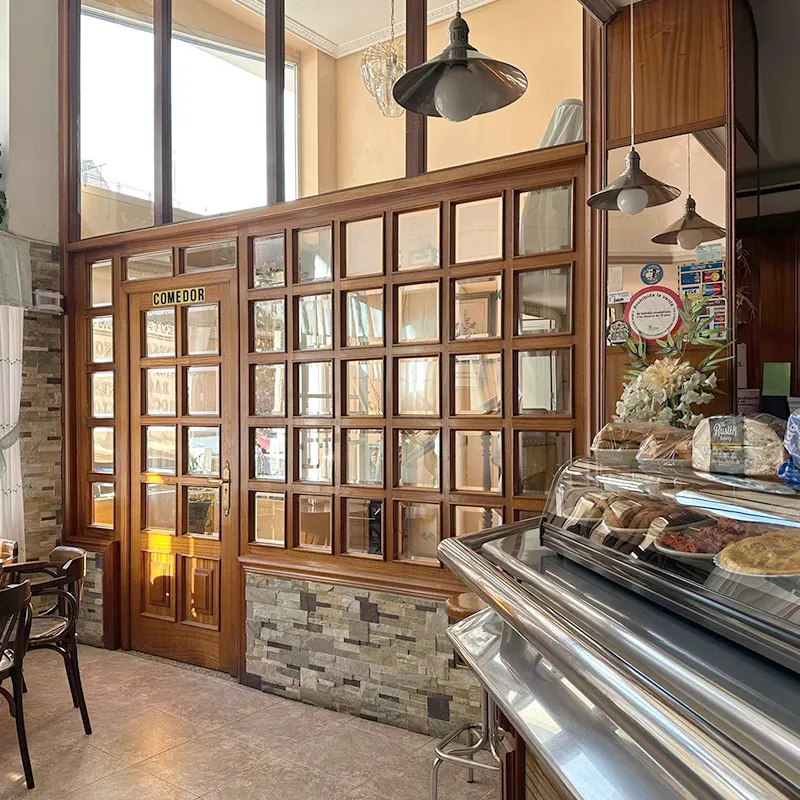 Hostal-Covadonga-Comedor Hostal Covadonga Benavente Comedor